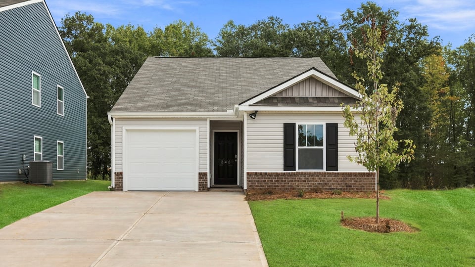 243 Deskin Lane exterior