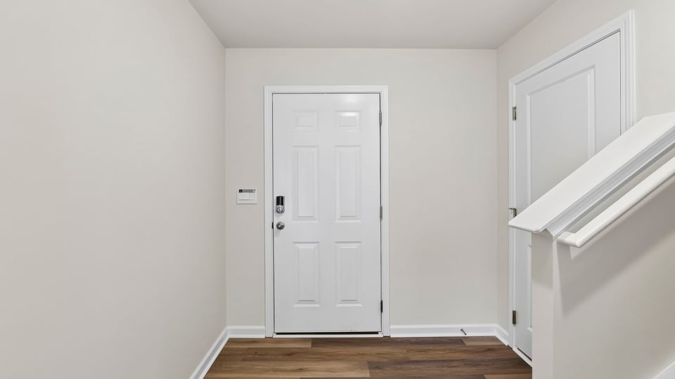 Foyer to kitchen.