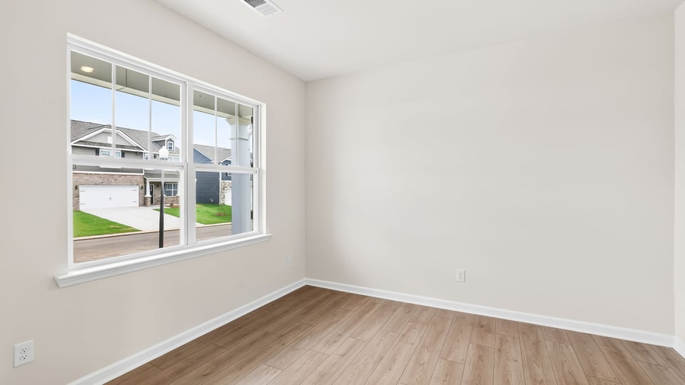 Flex room with window.