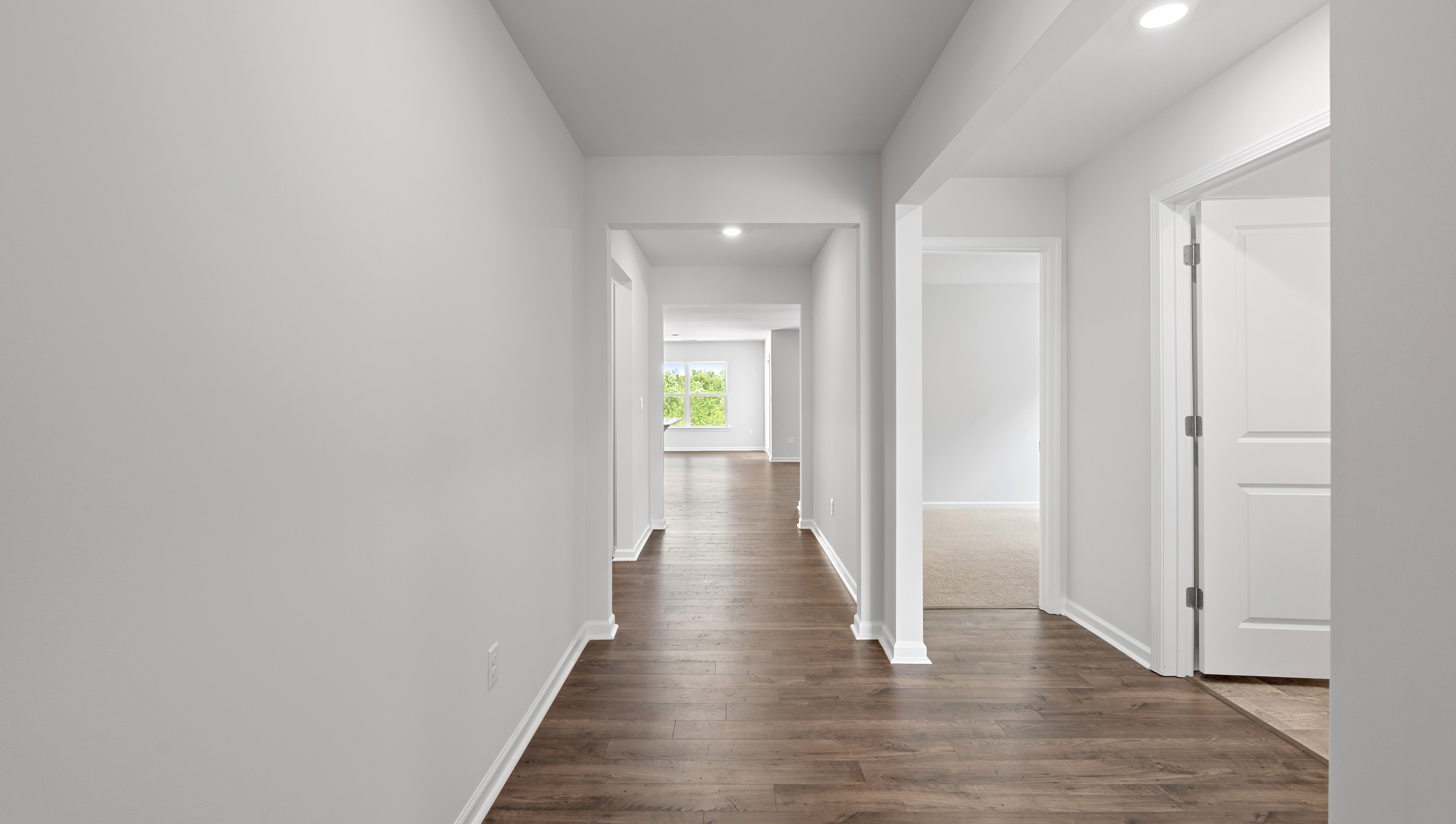 Foyer to kitchen.