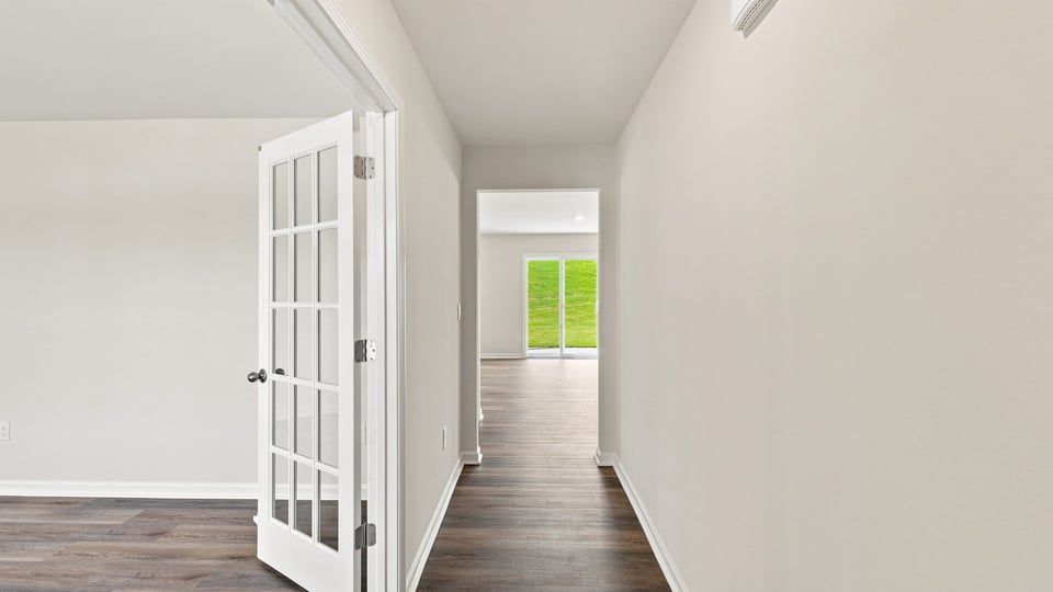 Foyer to kitchen.