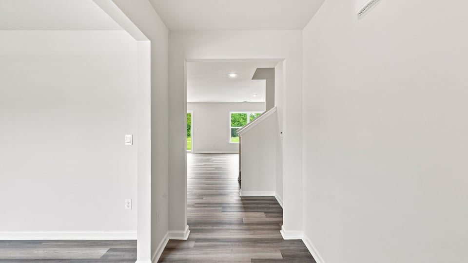 Foyer to kitchen.