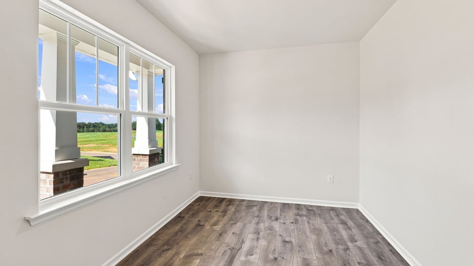 Flex room with window.