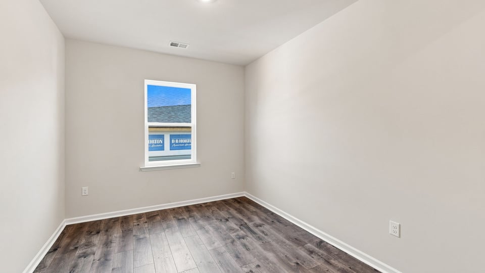 Flex room with window.