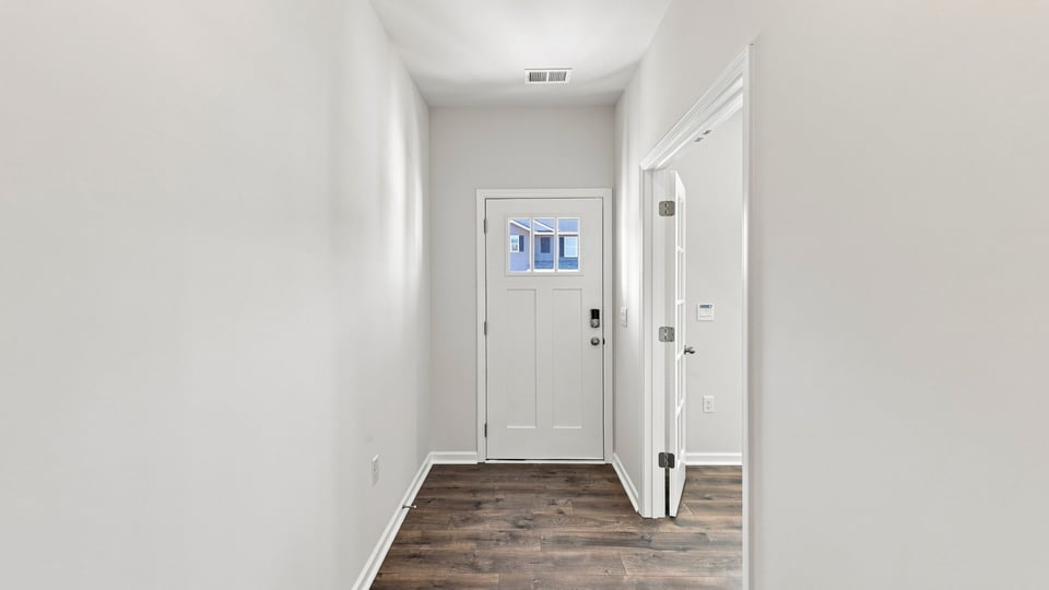 Foyer to kitchen.