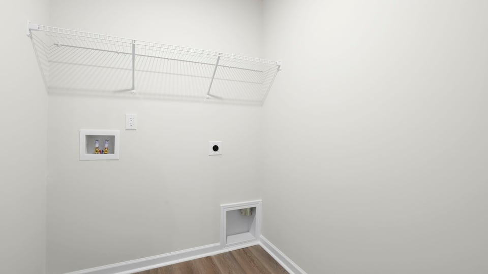 Walk in laundry room.