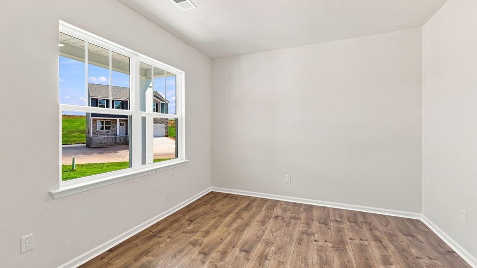 Flex room with window.