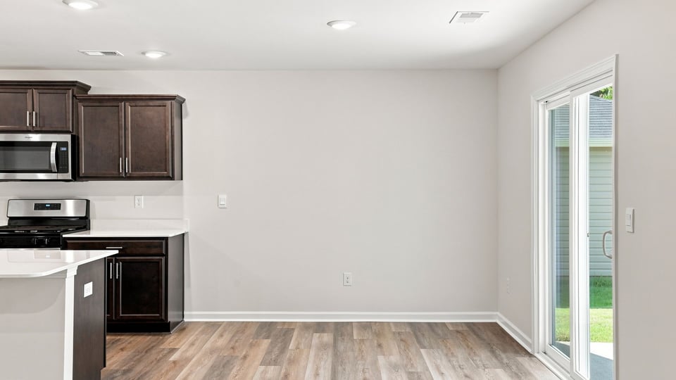 Dining area in the kitchen.