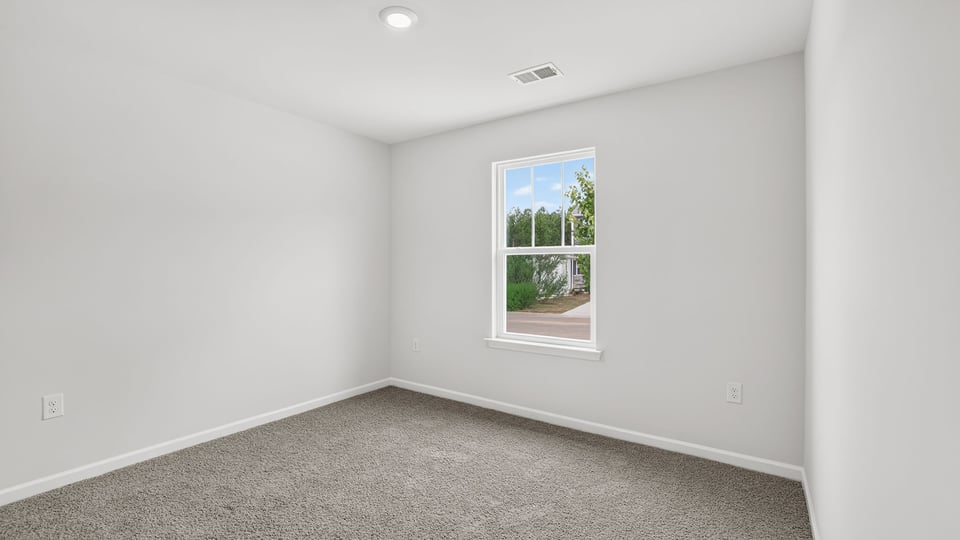 Livingroom with windows.