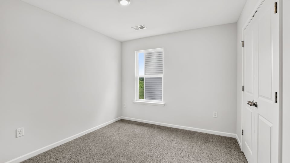Livingroom with windows.