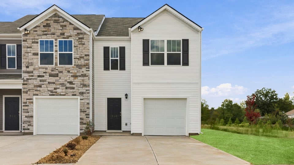 Front exterior view of home.