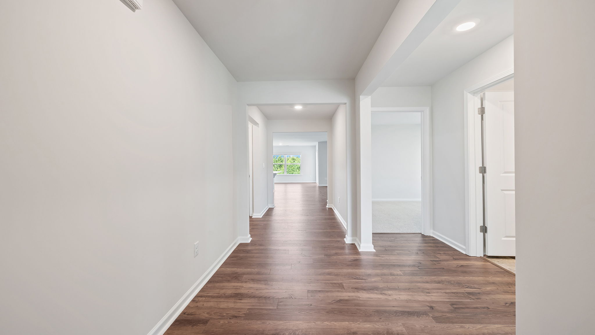 Foyer to kitchen.