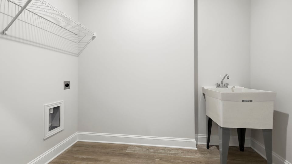 Walk in laundry room.