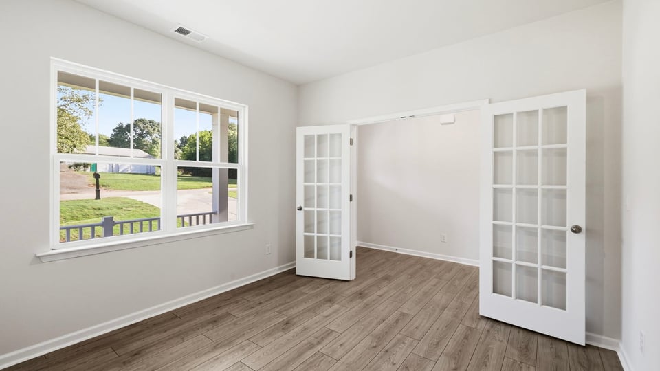 Flex room with windows.