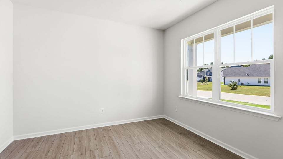 Flex room with windows.