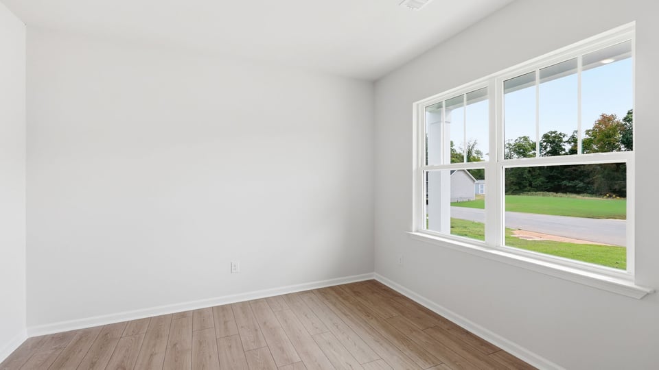 Flex room with windows.