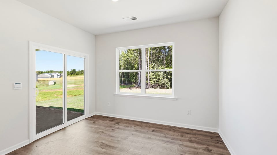 Dining area in the kitchen.