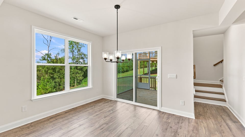 Dining area in the kitchen.