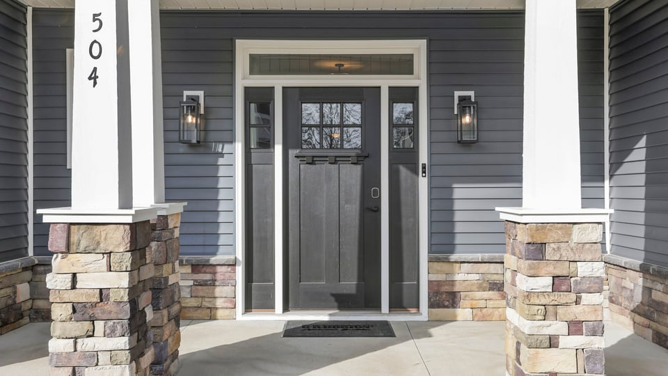 Front exterior of the Oakland.