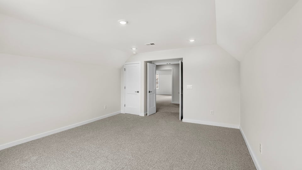 Flex space with window.