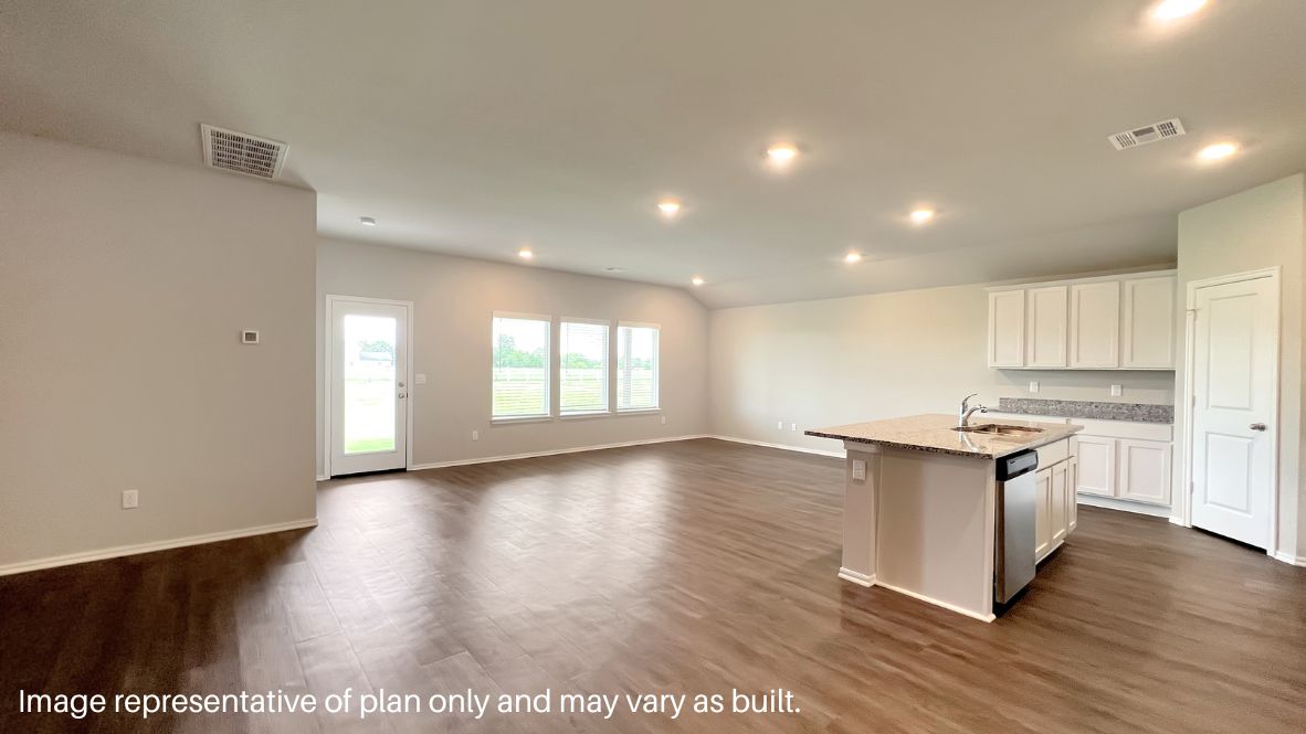 Floor Plan in The Villas at Chouteau Hills CHOUTEAU, OK D.R. Horton