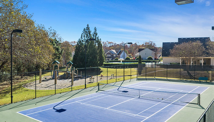 Community tennis court