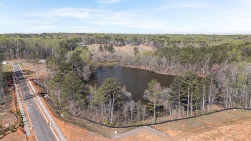 fairhaven community with lake