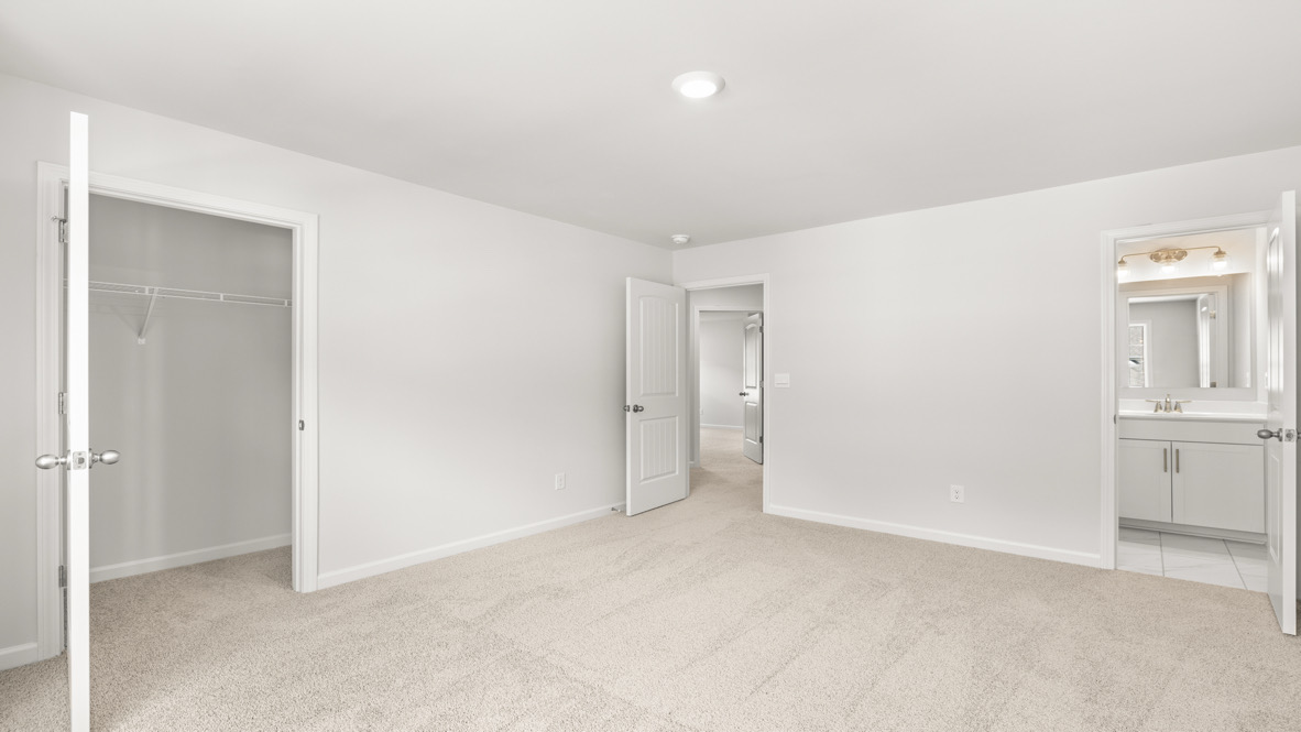 Interior bedroom with bathroom and closet