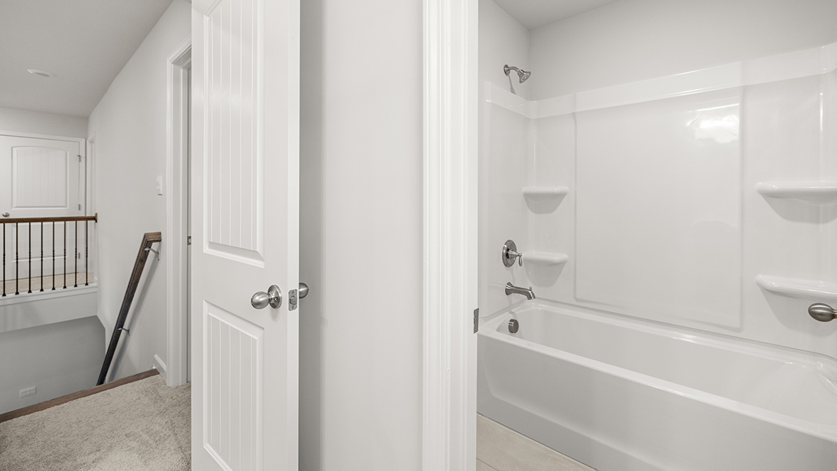 Interior bathroom with full-sized shower