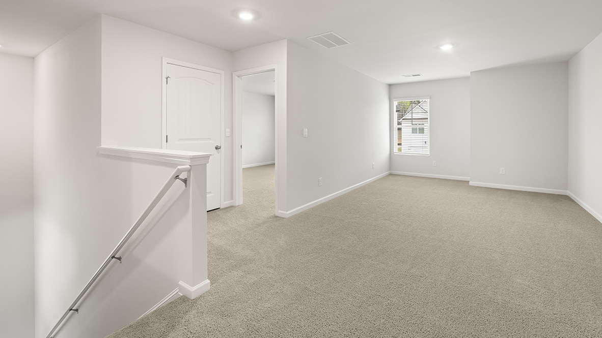 hanover open loft area on second floor at Thompson Ridge