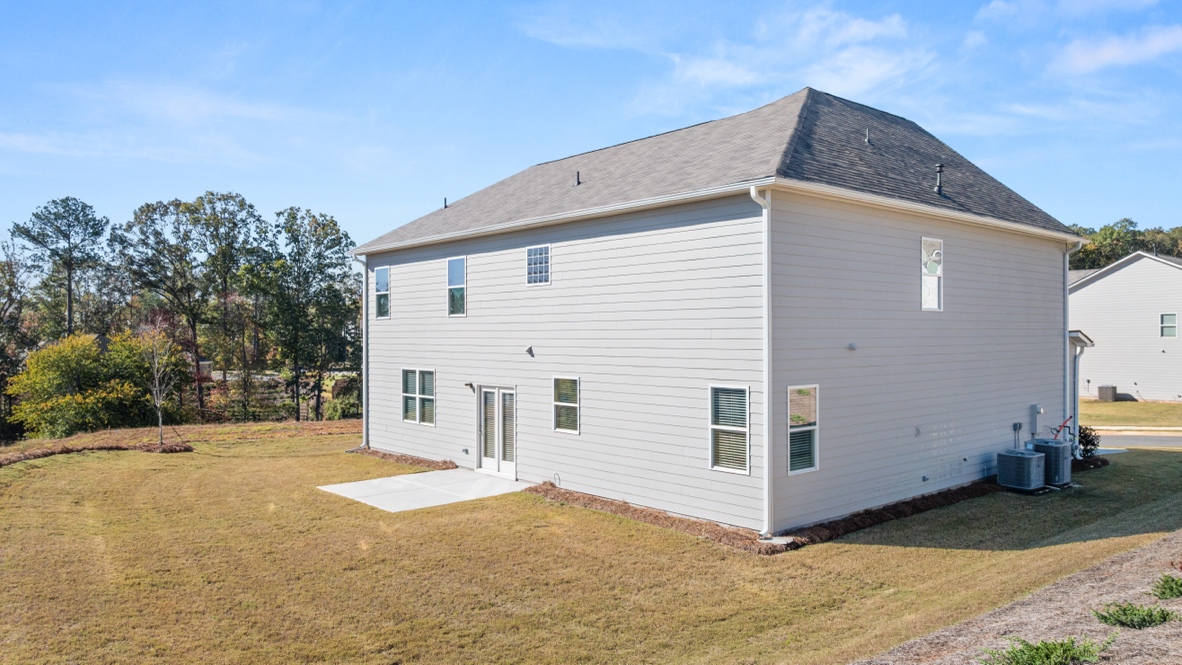 Exterior of the Mansfield floorplan at Thompson Ridge in Dallas, GA
