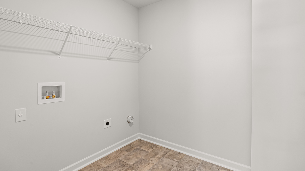 interior laundry room with tiled floor