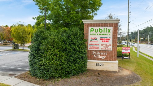Shopping center sign