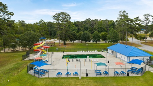Community pool