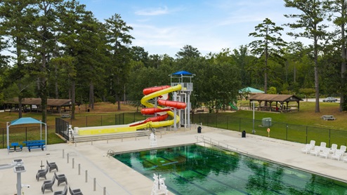 Community pool