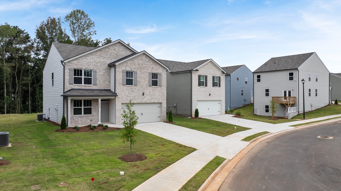 Exterior of the Belhaven floorplan at Pointe Park in Union City, GA