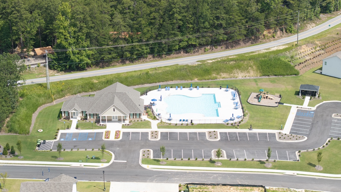 Northwoods at Mirror Lake aerial shot of the community amenities