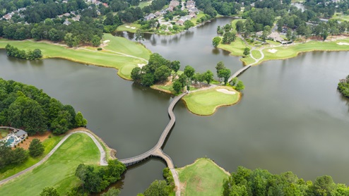 Fairway 17 community in Mirror Lake