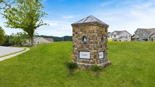Welcome to Fairway 17 at Mirror Lake, Villa Rica GA