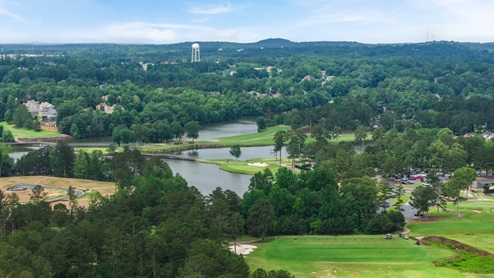 Fairway 17 community in Mirror Lake