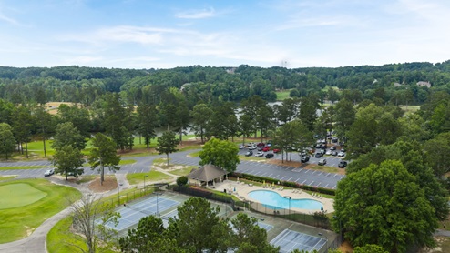 Fairway 17 community in Mirror Lake