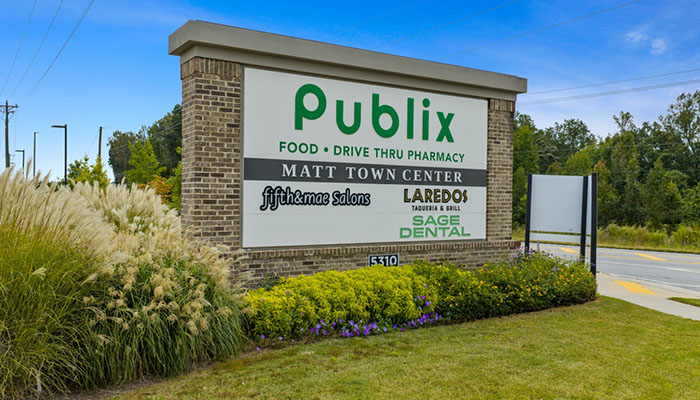 Community grocery store