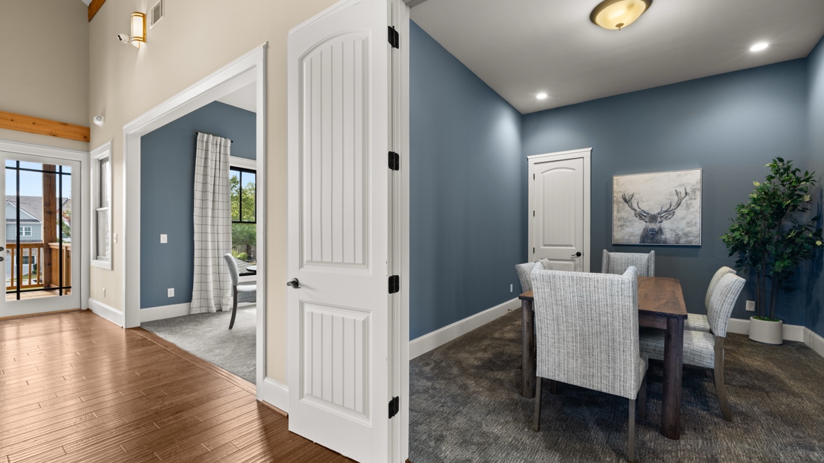 Community clubhouse flexroom