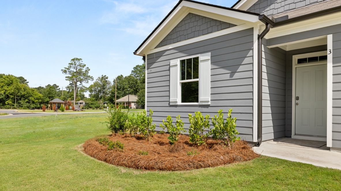 Front exterior shot of the Kerry floorplan at Northberry in Rome, GA