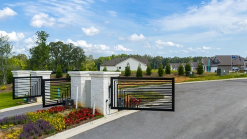 Front gates of the Hamptons at Riverwood community