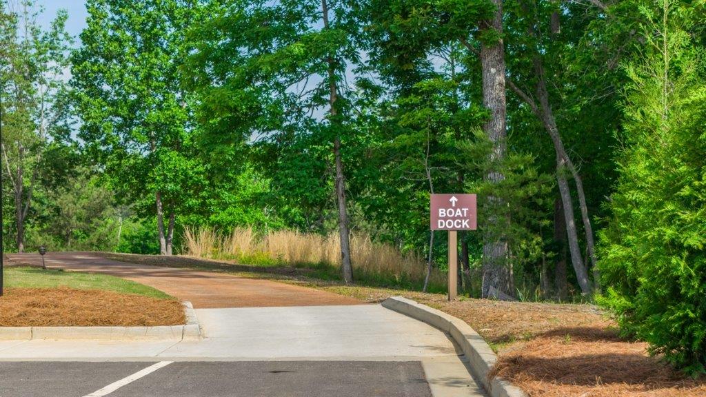 Boat dock signage at Falcon Landing