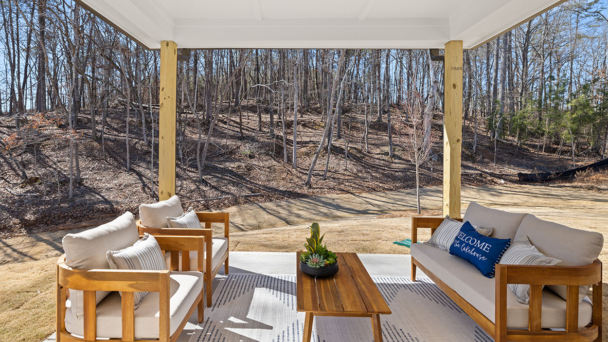 exterior back yard with concrete back patio
