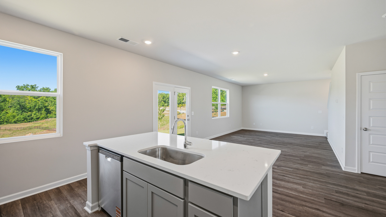 side angle of the kitchen