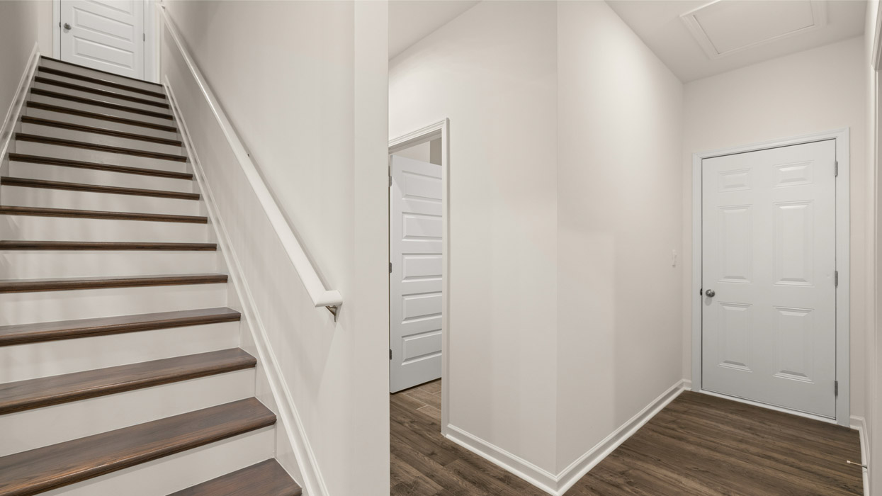 550 SILVER MOON DRIVE