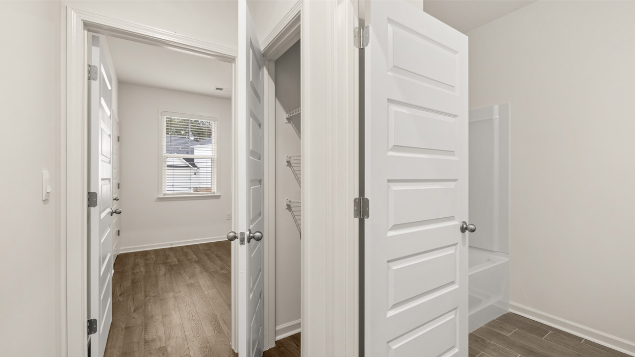 542 SILVER MOON DRIVE